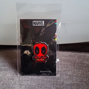Hallmark Pop 2018 Comic Con Deadpool Pixel Pin